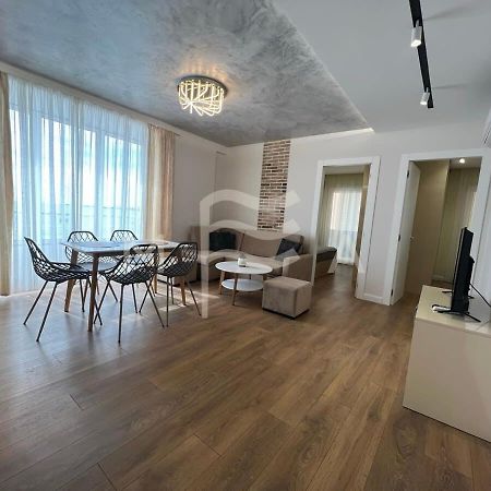 Yacht Club 573 Appartement Durrës Buitenkant foto